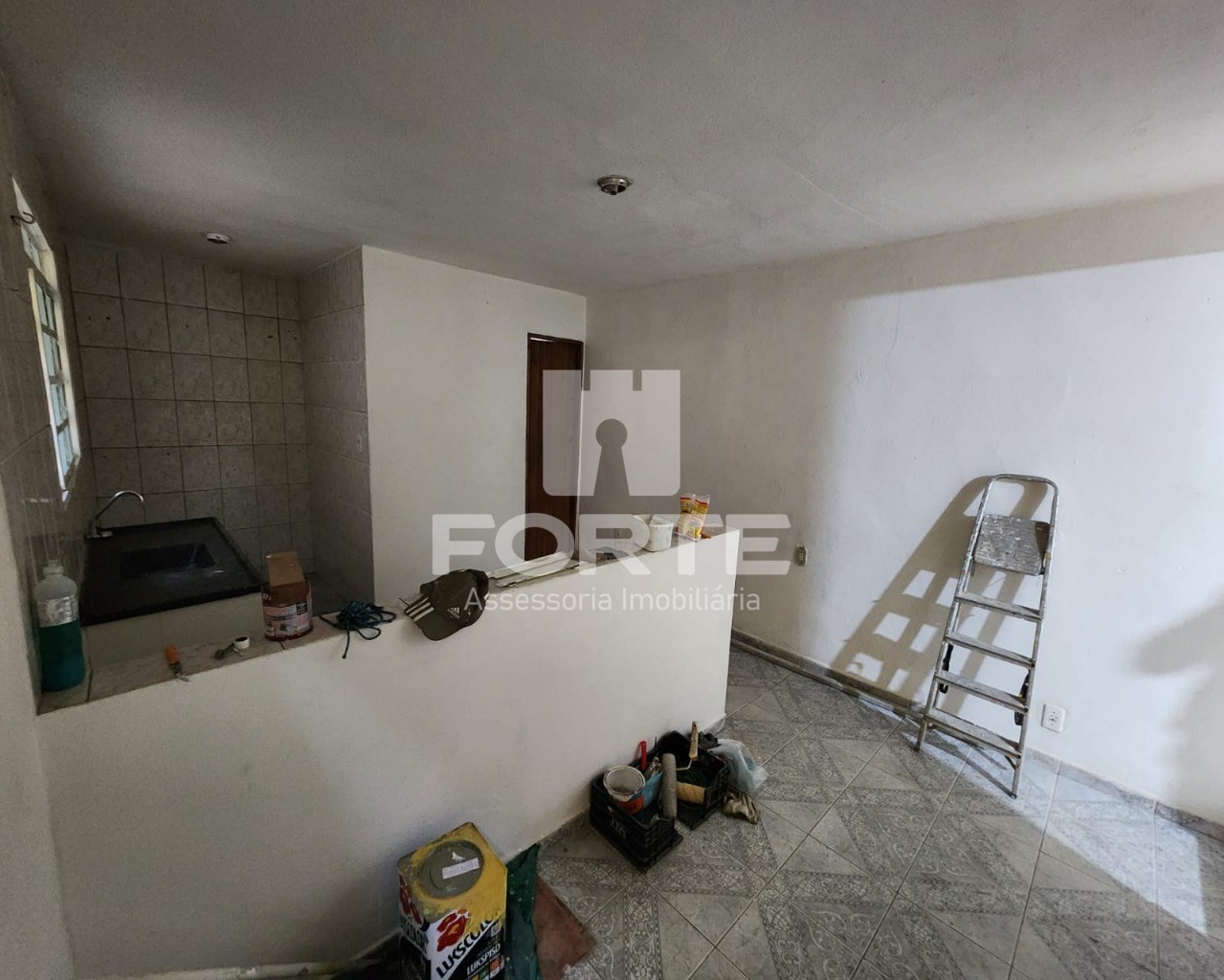 Casa para alugar com 2 quartos, 90m² - Foto 14