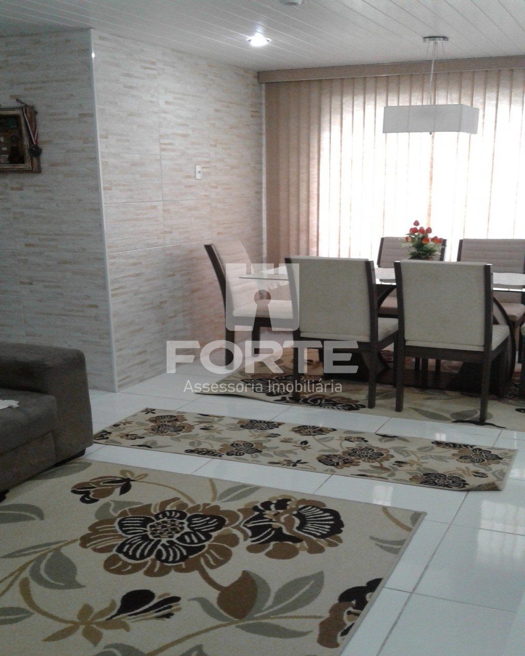 Apartamento à venda com 2 quartos, 82m² - Foto 1