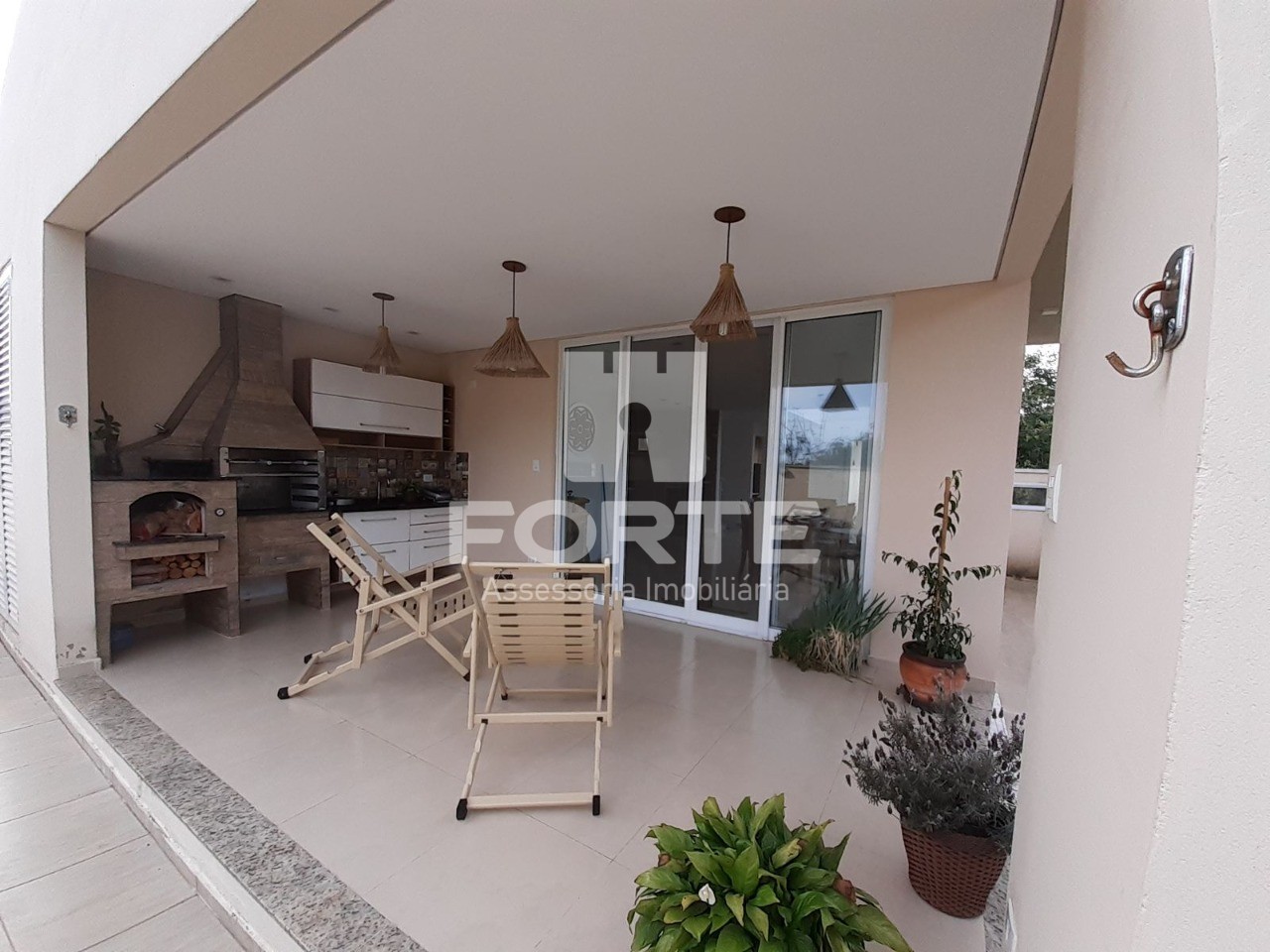 Casa à venda com 3 quartos, 290m² - Foto 6