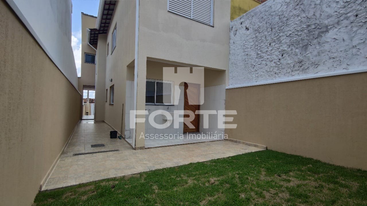 Casa à venda com 3 quartos, 125m² - Foto 9