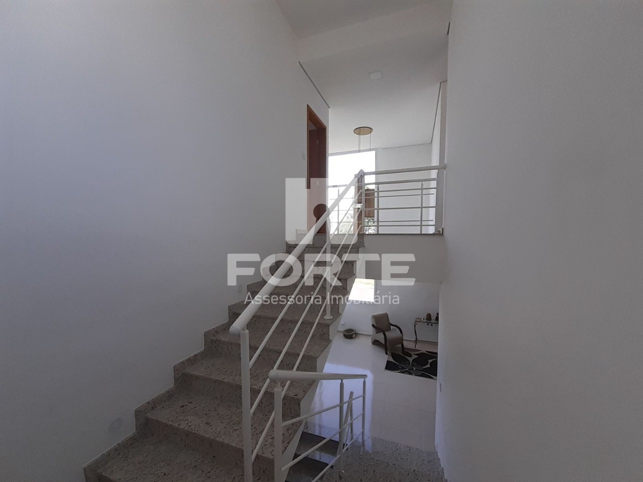 Casa à venda com 3 quartos, 290m² - Foto 16