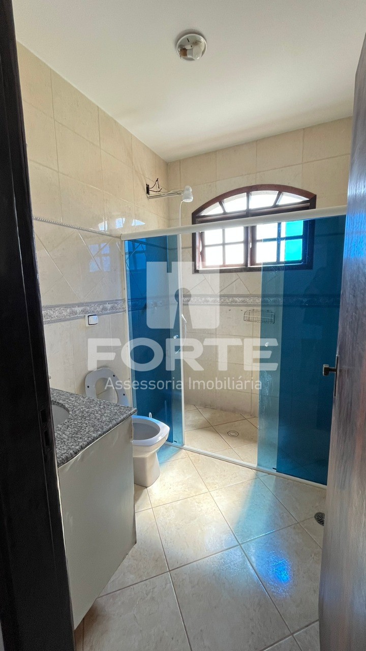 Casa à venda com 3 quartos, 200m² - Foto 17