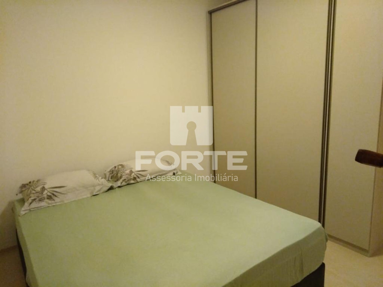 Apartamento à venda com 2 quartos, 72m² - Foto 12