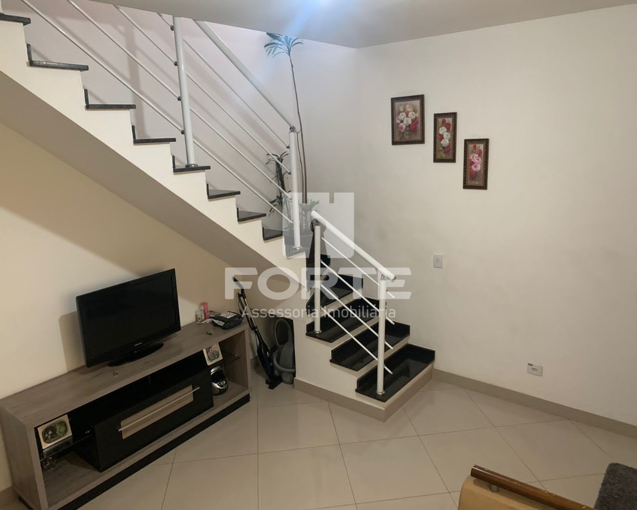 Casa à venda com 2 quartos, 75m² - Foto 17