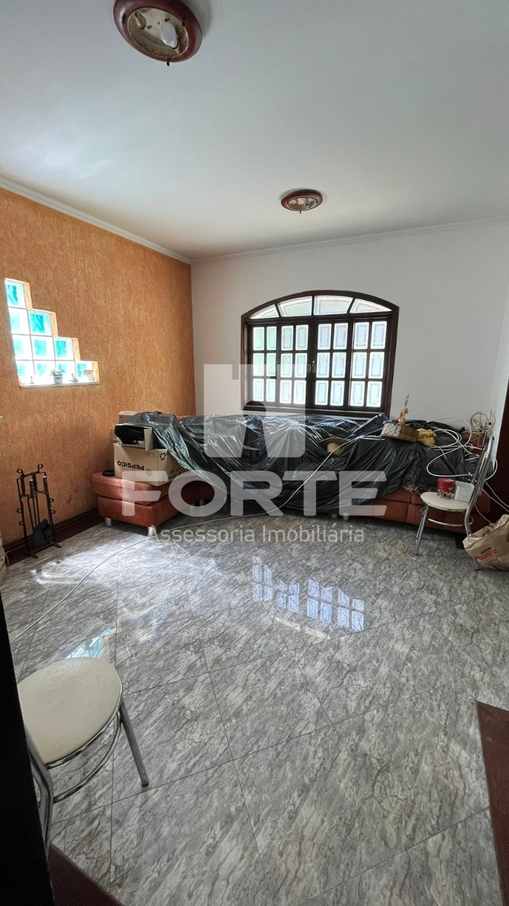 Casa à venda com 3 quartos, 200m² - Foto 6