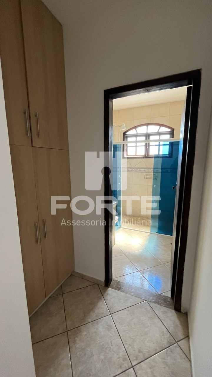 Casa à venda com 3 quartos, 200m² - Foto 16