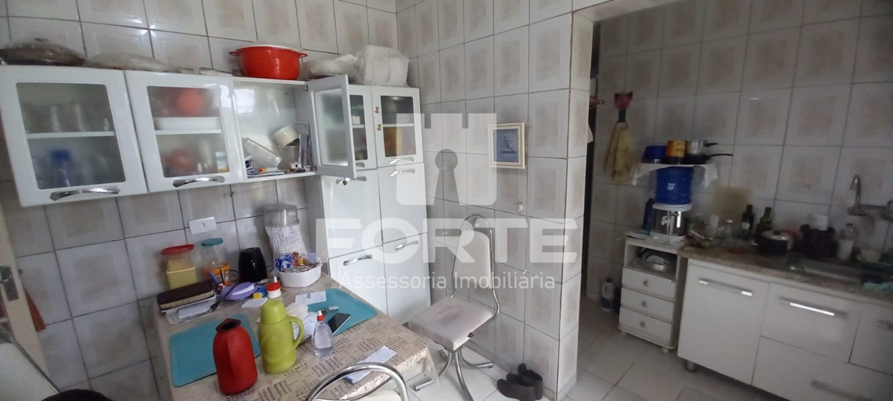 Casa à venda com 2 quartos, 182m² - Foto 17