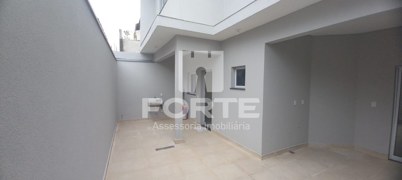 Casa à venda com 4 quartos, 149m² - Foto 15