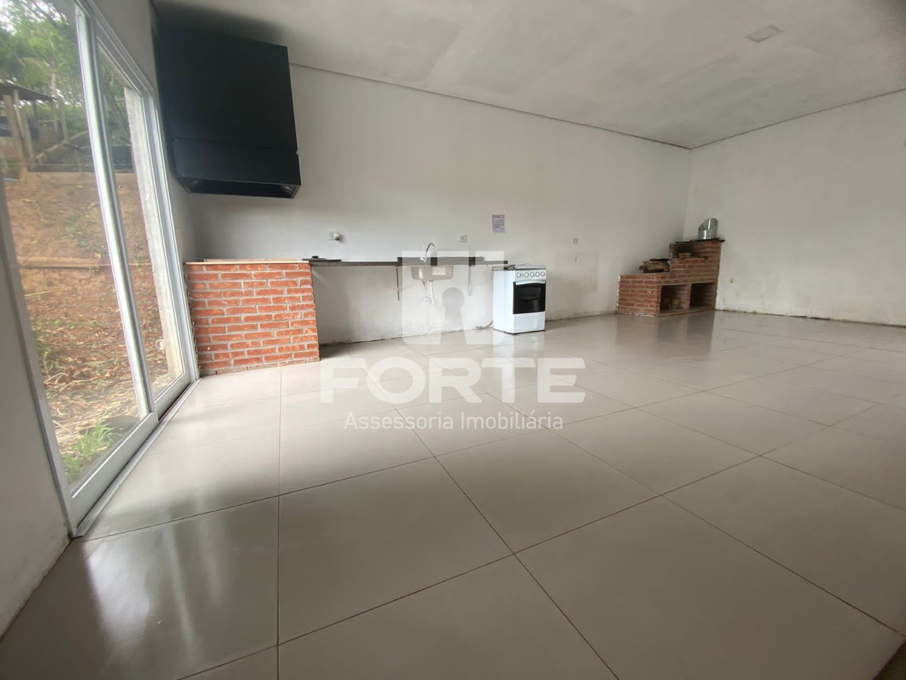 Casa à venda com 3 quartos, 1000m² - Foto 14