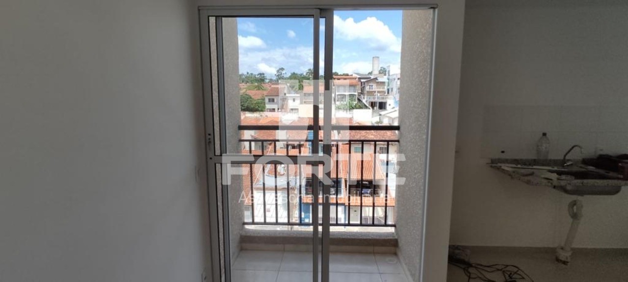 Apartamento à venda com 2 quartos, 49m² - Foto 2