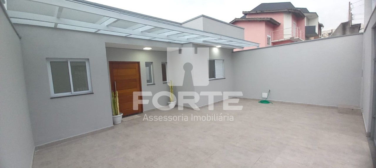 Casa à venda com 4 quartos, 149m² - Foto 1