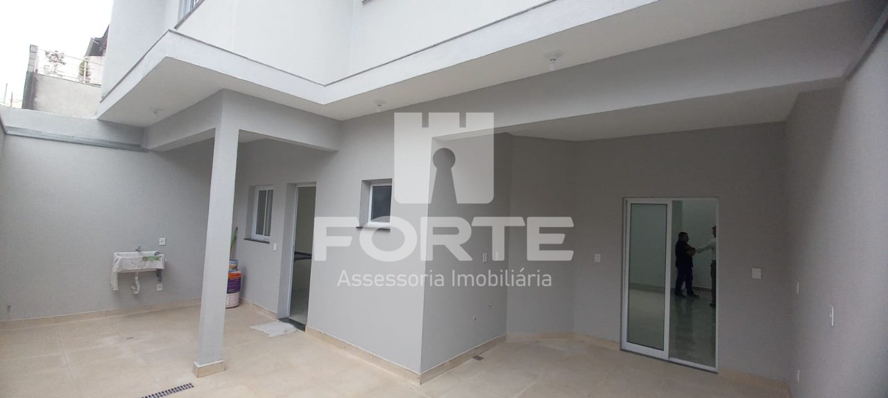 Casa à venda com 4 quartos, 149m² - Foto 16