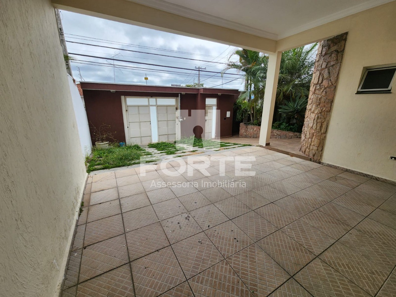 Casa à venda com 5 quartos, 400m² - Foto 3