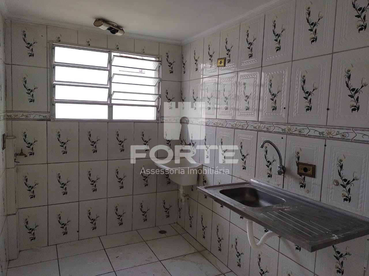 Apartamento à venda com 2 quartos, 50m² - Foto 4