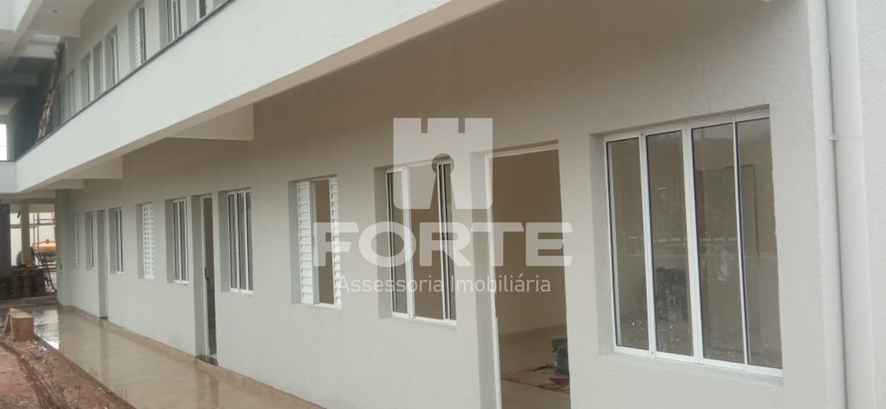 Casa à venda com 2 quartos, 56m² - Foto 1