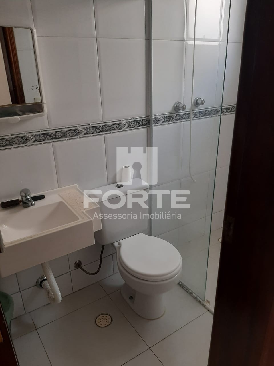 Casa à venda com 4 quartos, 306m² - Foto 22