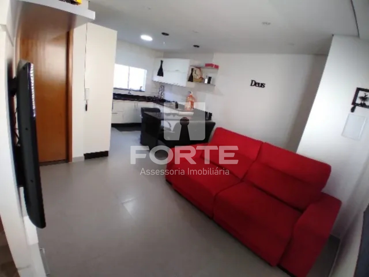 Casa à venda com 2 quartos, 71m² - Foto 2