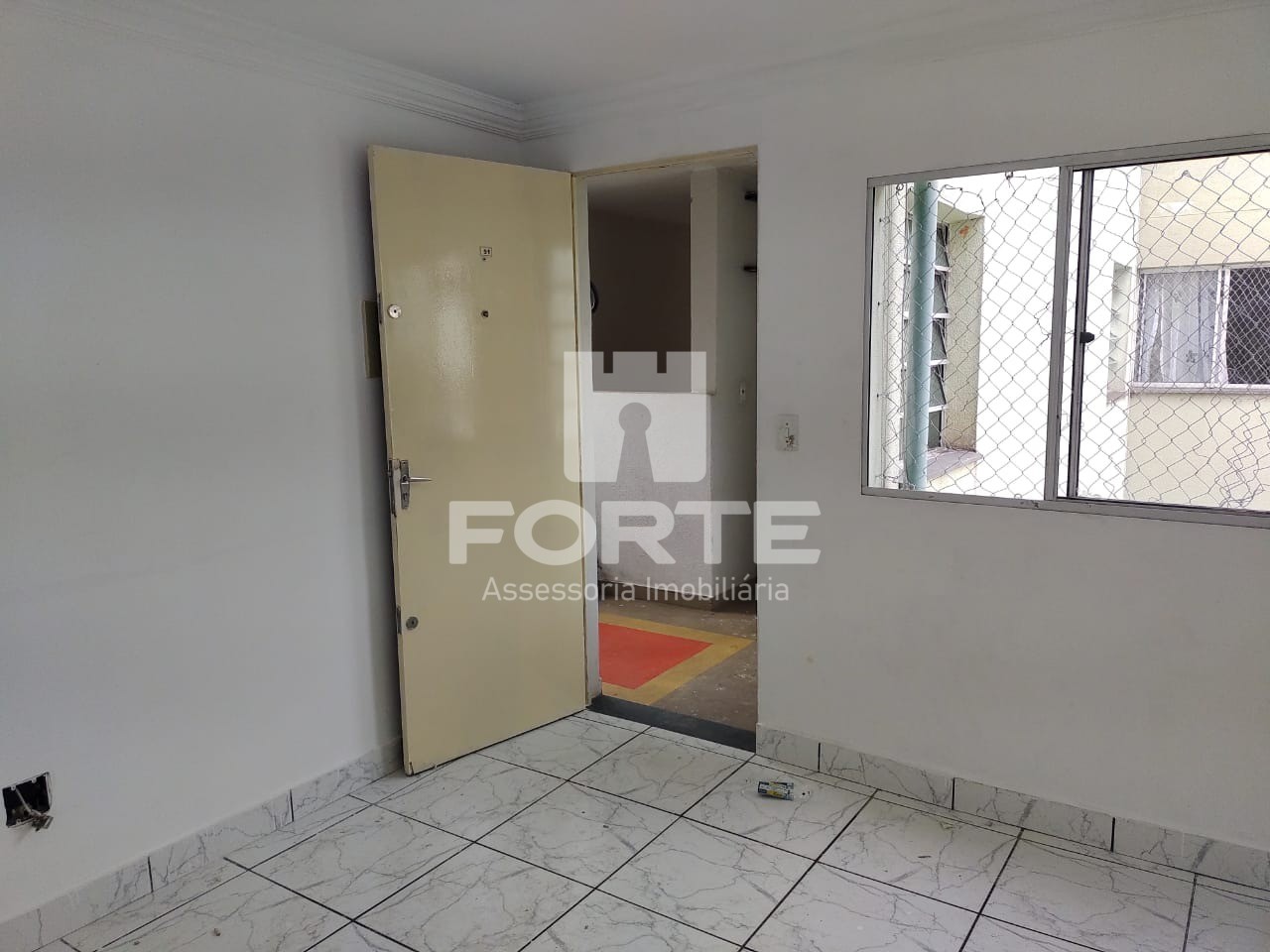 Apartamento à venda com 2 quartos, 50m² - Foto 2