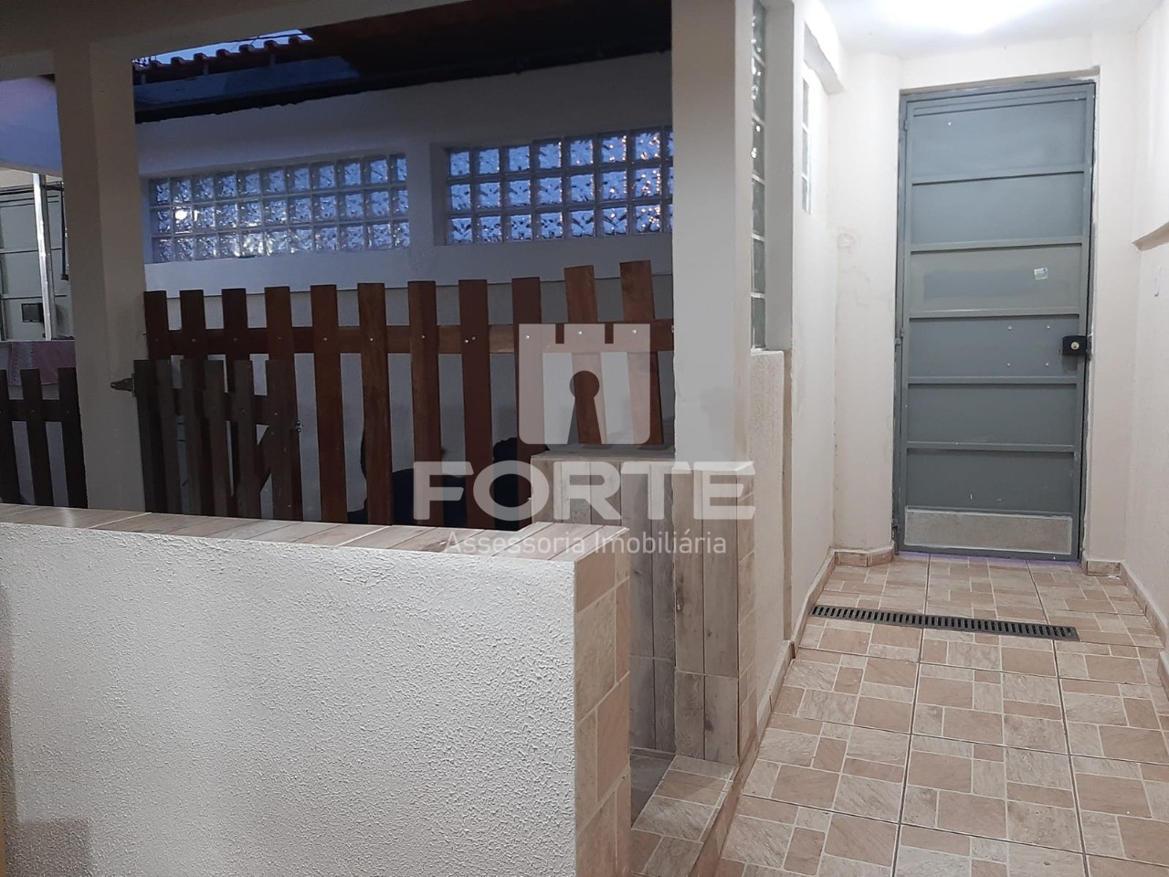 Casa à venda com 4 quartos, 121m² - Foto 19