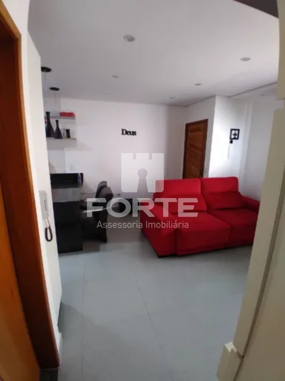 Casa à venda com 2 quartos, 71m² - Foto 5