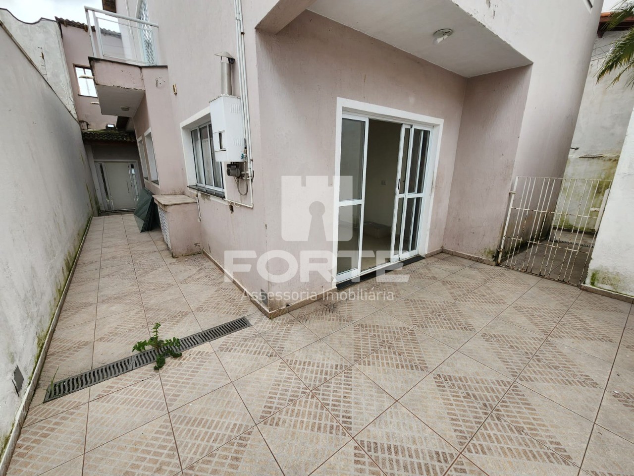 Casa à venda com 5 quartos, 400m² - Foto 18