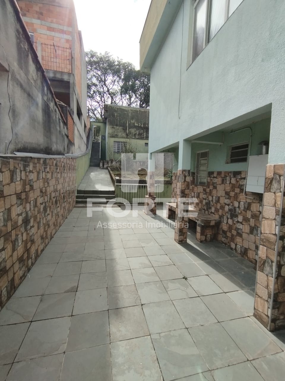 Casa à venda com 4 quartos, 250m² - Foto 7