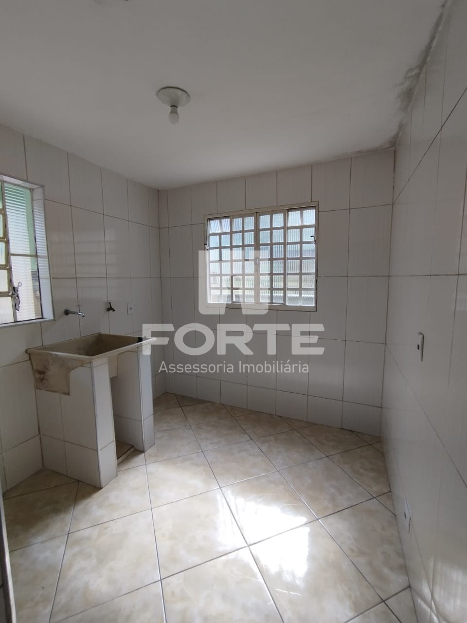 Casa à venda com 4 quartos, 250m² - Foto 10