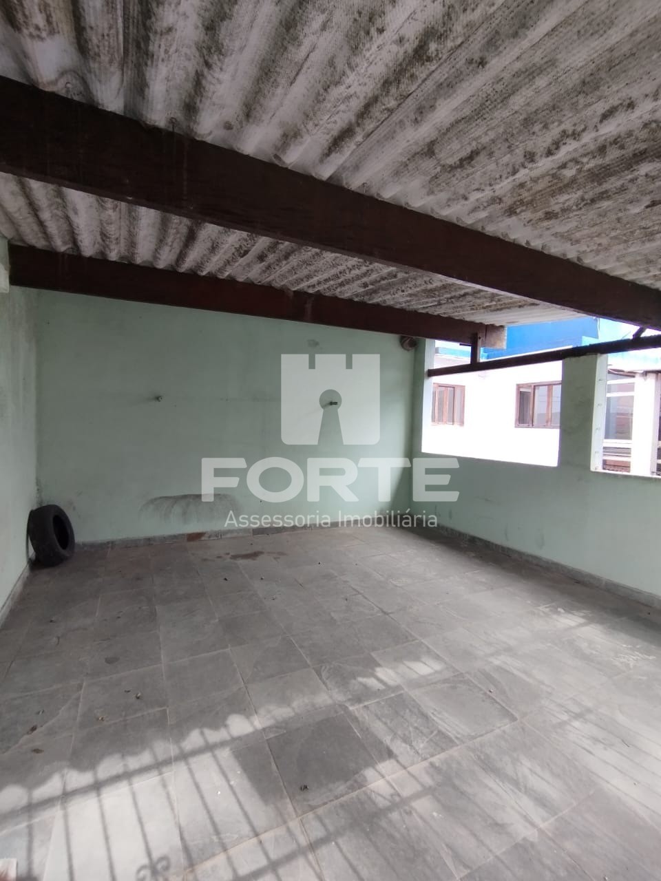 Casa à venda com 4 quartos, 250m² - Foto 5