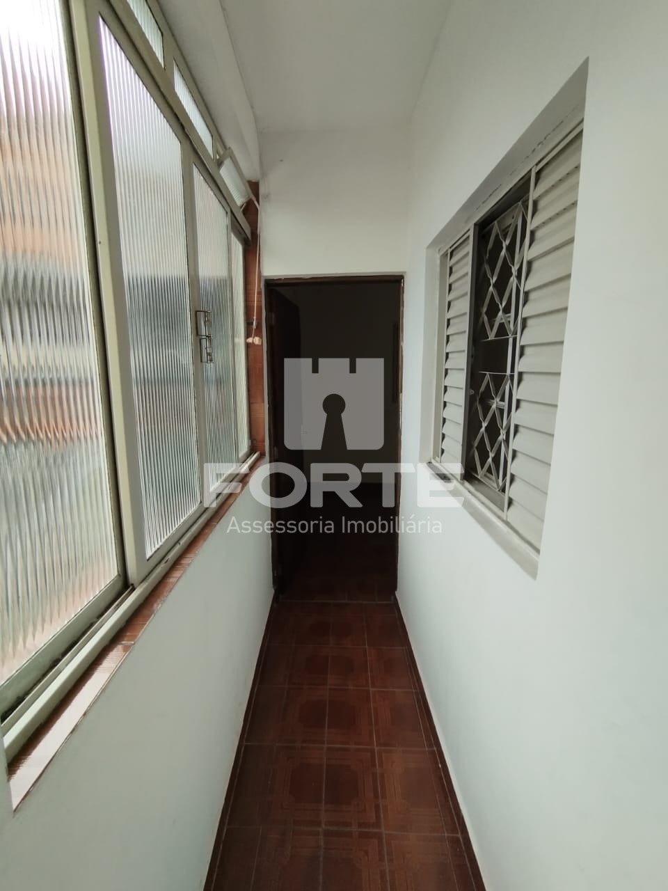 Casa à venda com 4 quartos, 250m² - Foto 20