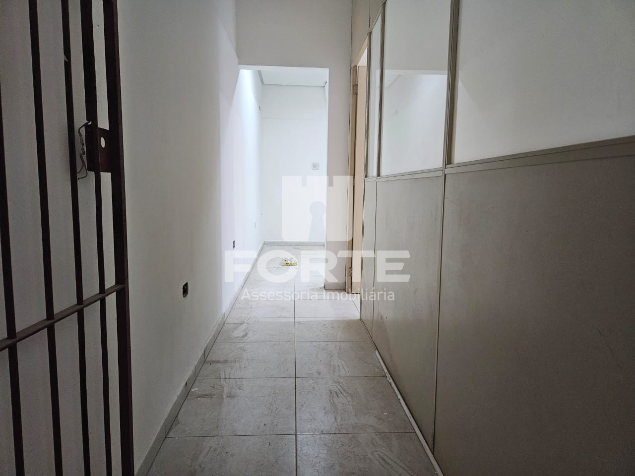 Loja-Salão para alugar, 143m² - Foto 12