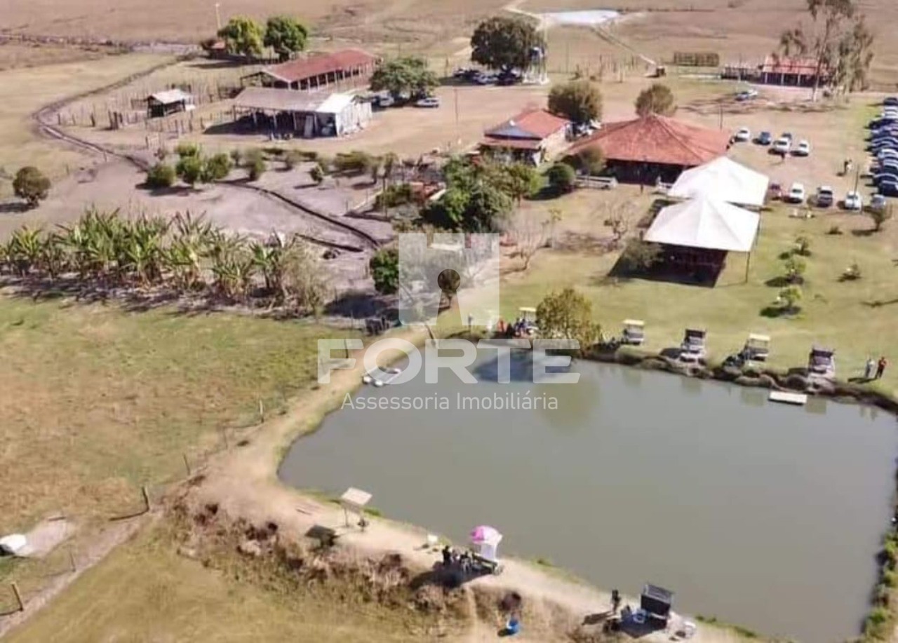 Fazenda à venda com 3 quartos, 50m² - Foto 3