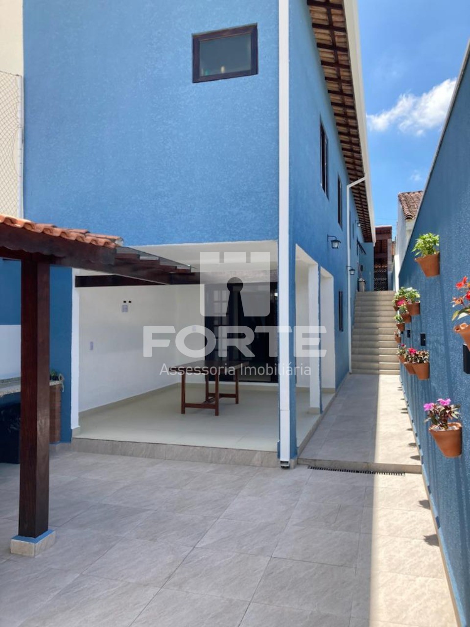 Casa à venda com 3 quartos, 160m² - Foto 7