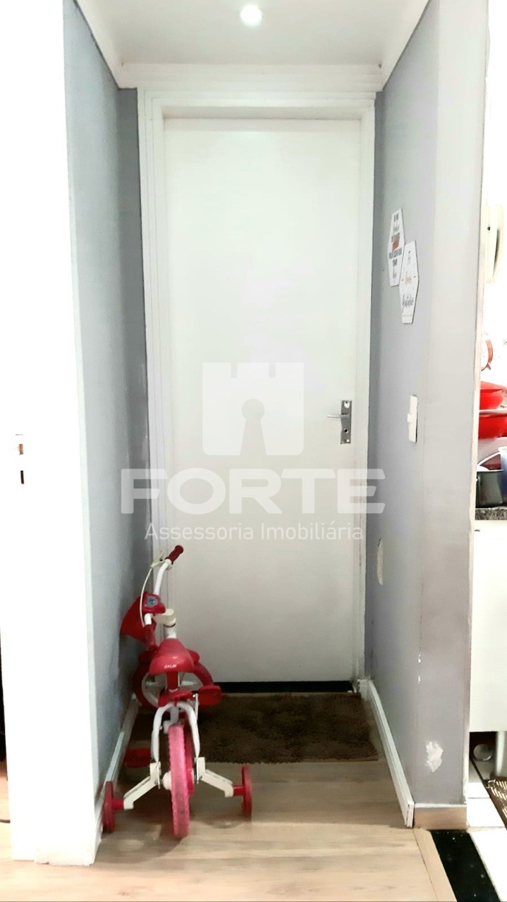 Apartamento à venda com 2 quartos, 48m² - Foto 11