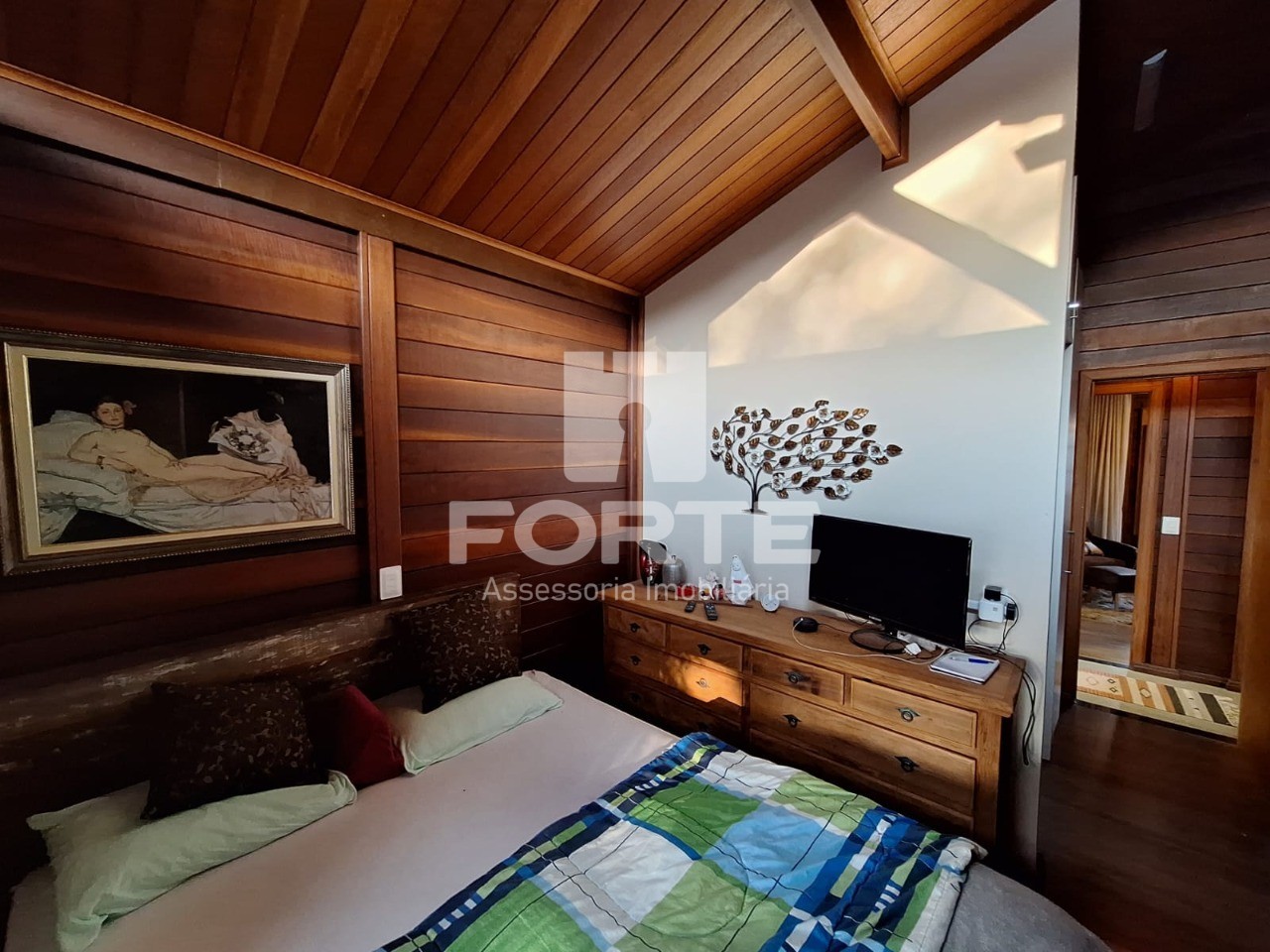 Chácara à venda com 4 quartos, 250m² - Foto 50