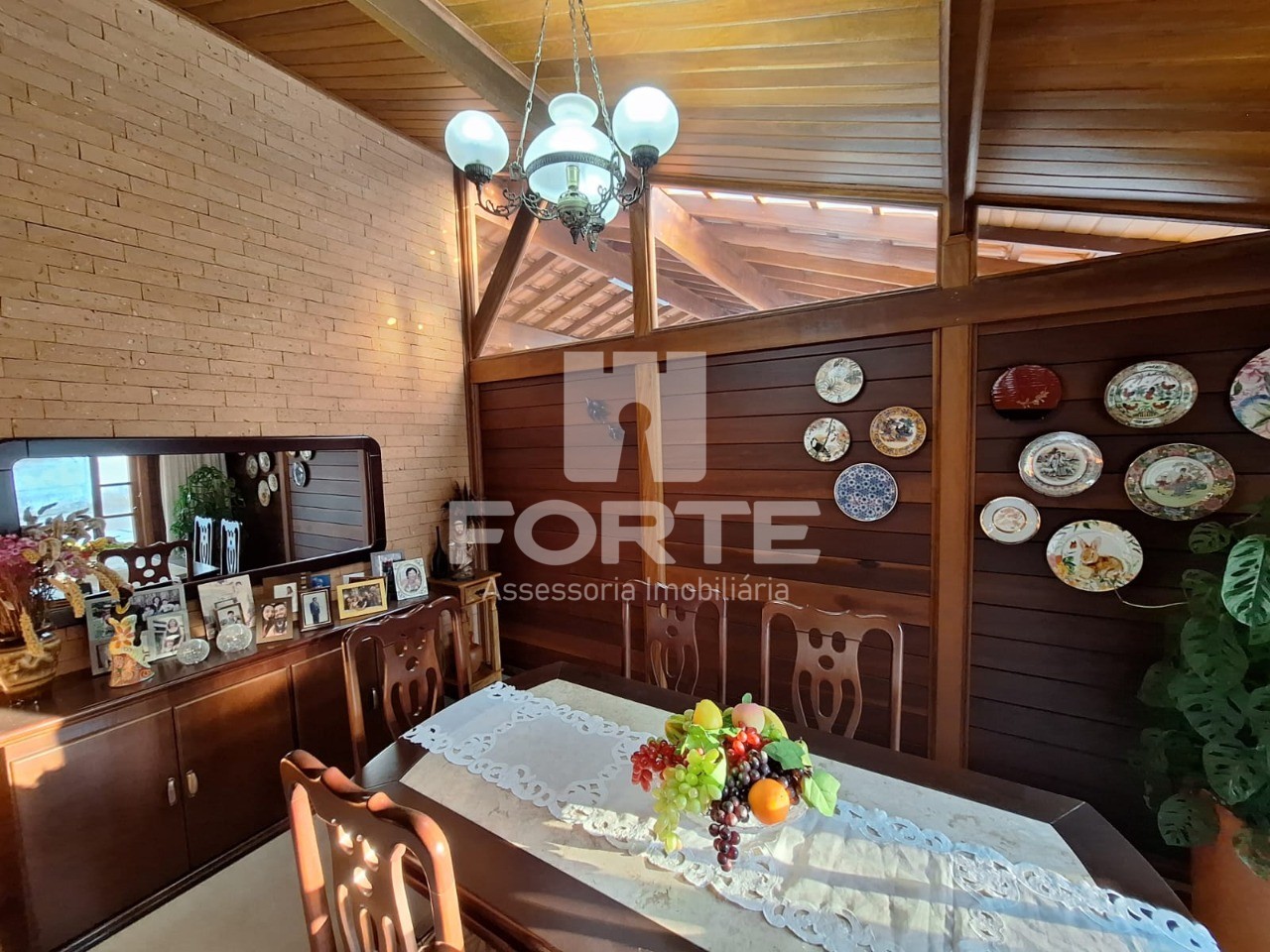 Chácara à venda com 4 quartos, 250m² - Foto 39