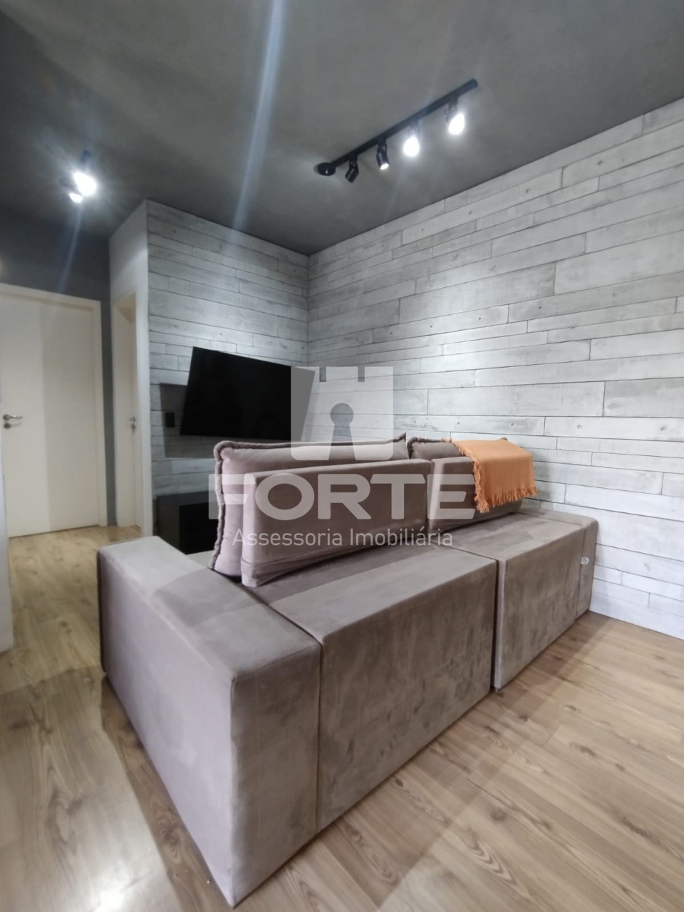 Apartamento à venda com 2 quartos, 65m² - Foto 1