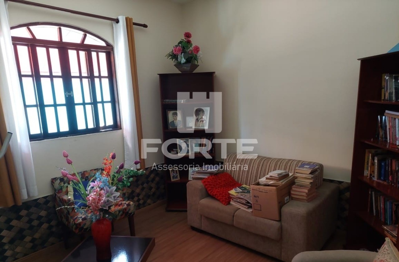 Casa à venda com 3 quartos, 223m² - Foto 10