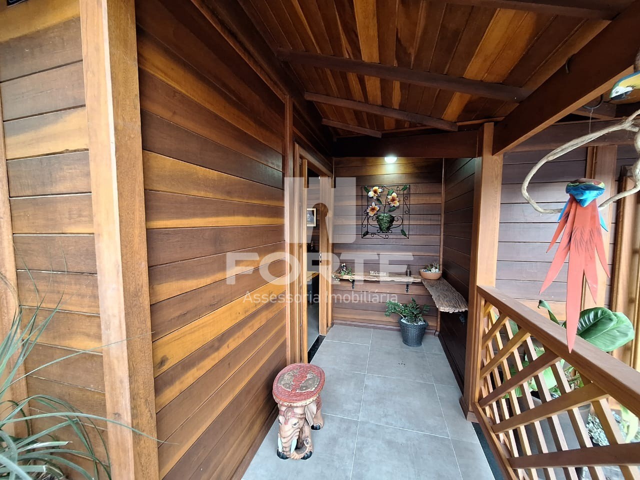 Chácara à venda com 4 quartos, 250m² - Foto 24