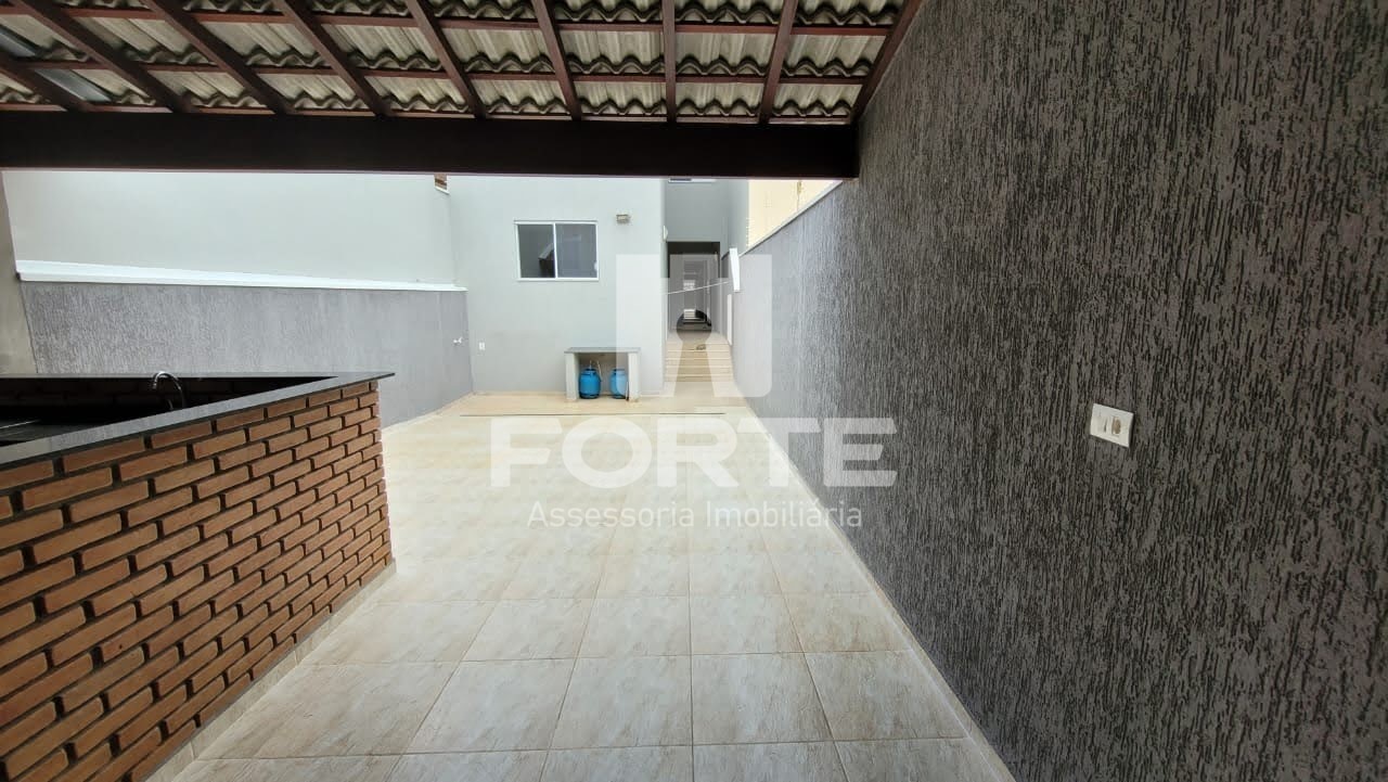 Casa à venda com 3 quartos, 125m² - Foto 4