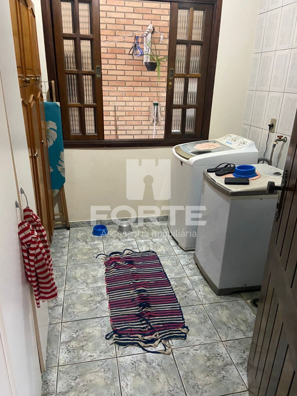 Casa à venda com 3 quartos, 208m² - Foto 15