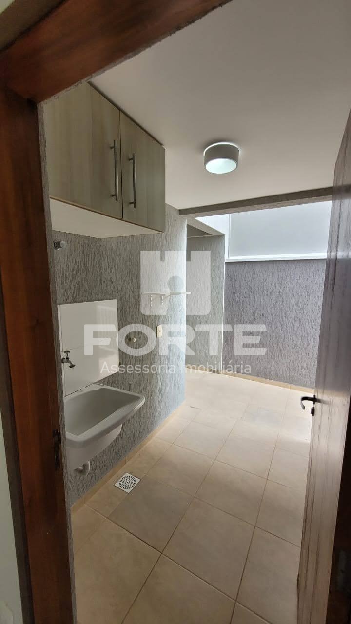 Casa à venda com 3 quartos, 125m² - Foto 14