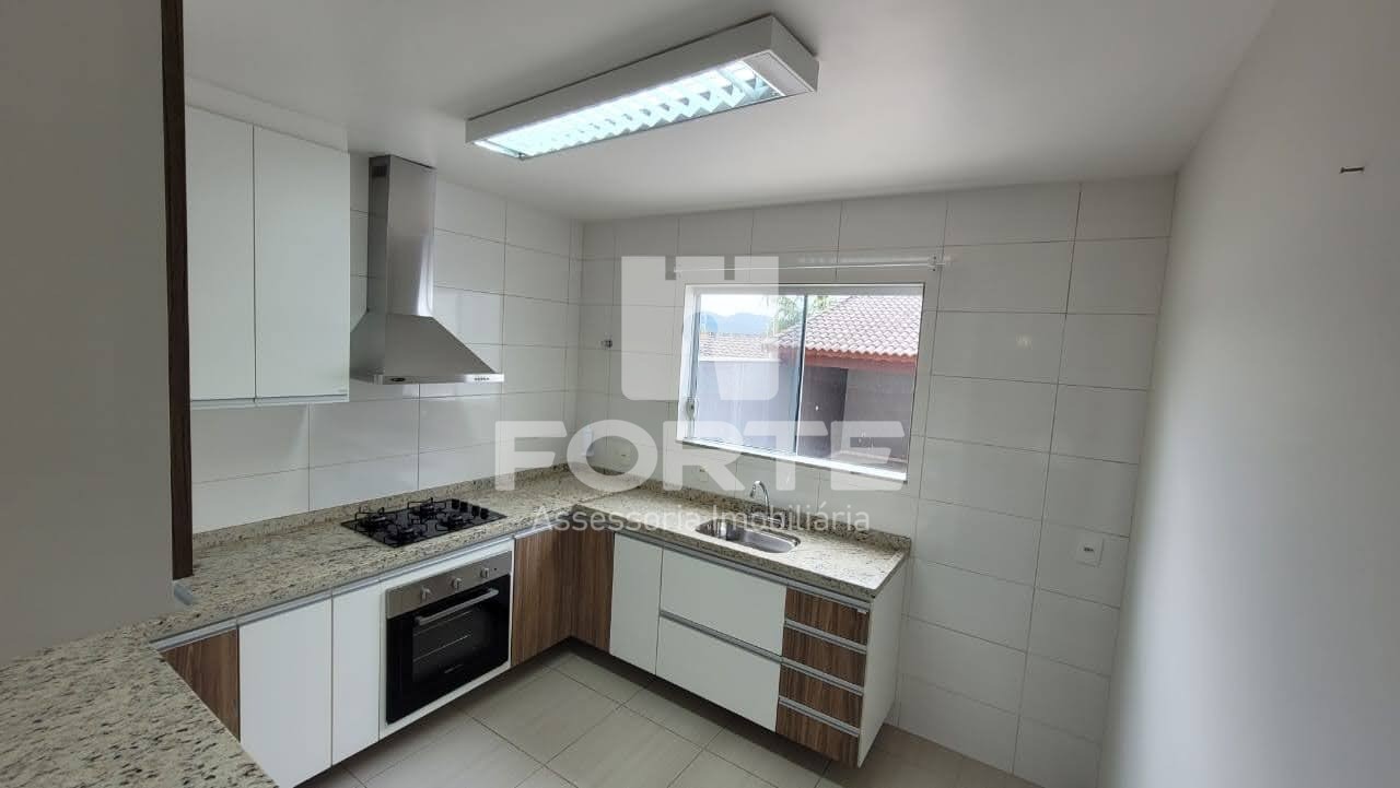 Casa à venda com 3 quartos, 125m² - Foto 12