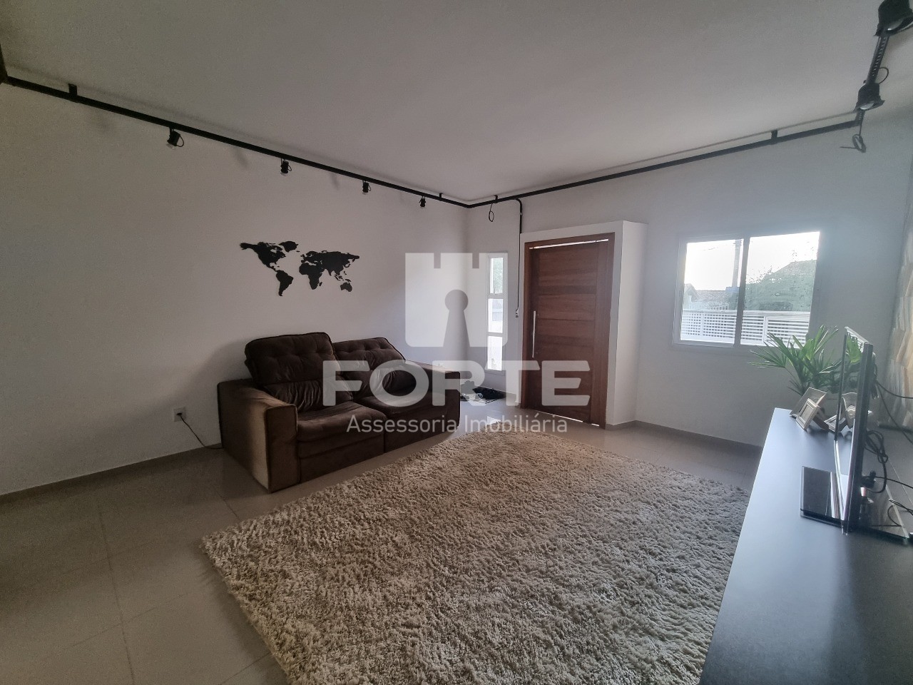 Casa à venda com 3 quartos, 143m² - Foto 2