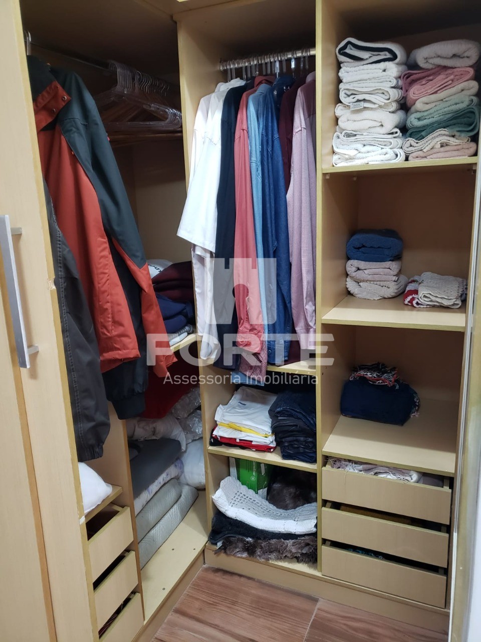 Chácara à venda com 4 quartos, 450m² - Foto 28