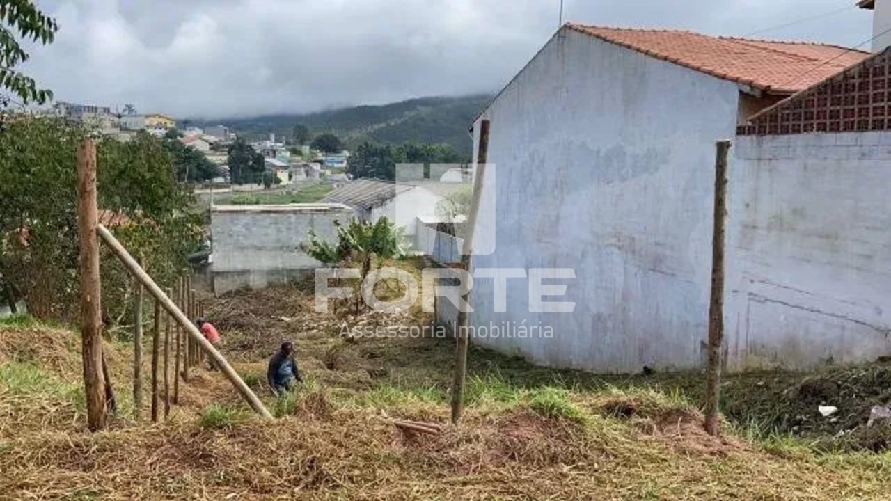 Terreno à venda, 500m² - Foto 1