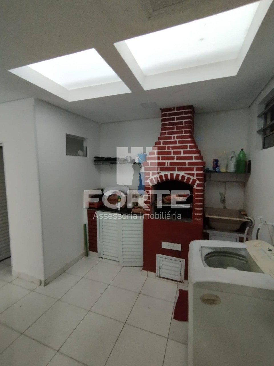 Sobrado para alugar com 3 quartos, 180m² - Foto 23