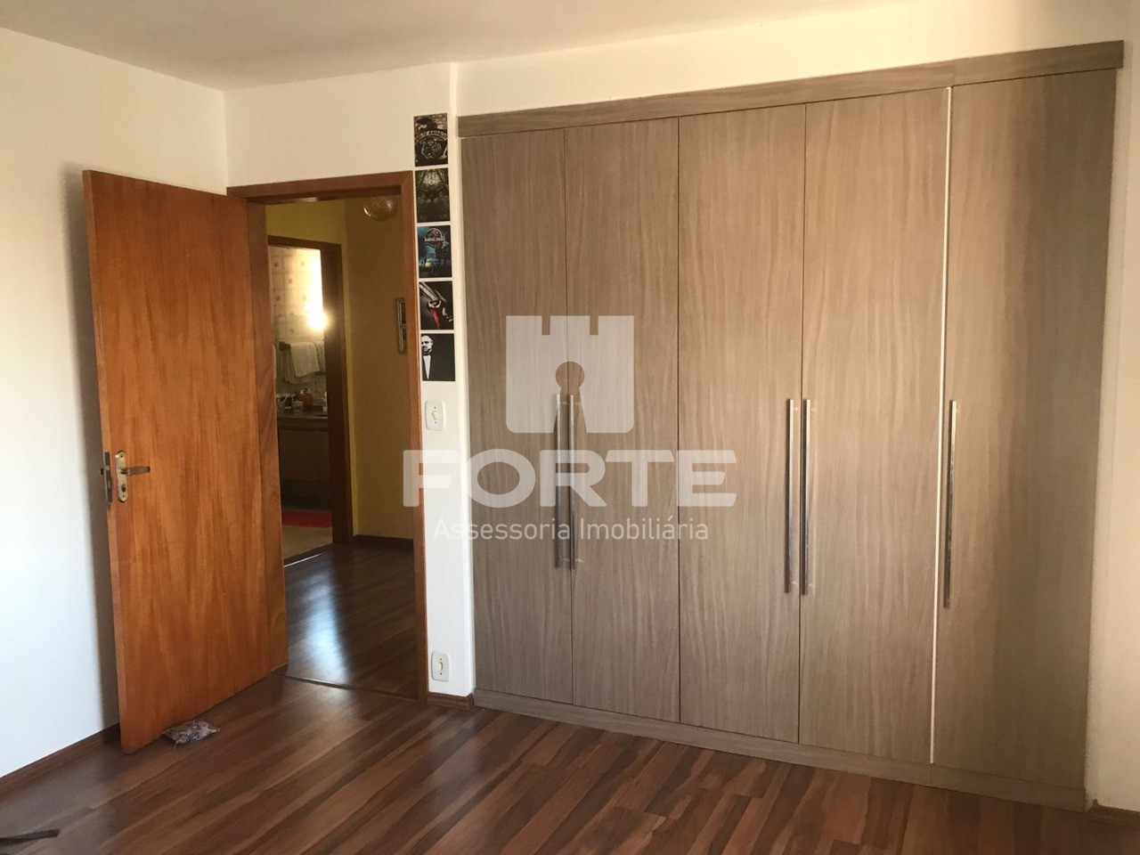 Casa à venda com 5 quartos, 150m² - Foto 16