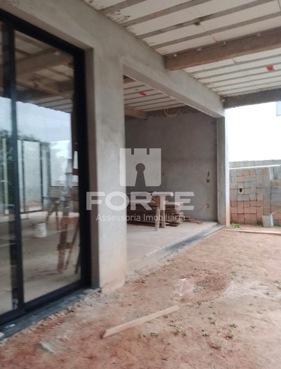 Casa à venda com 3 quartos, 334m² - Foto 30