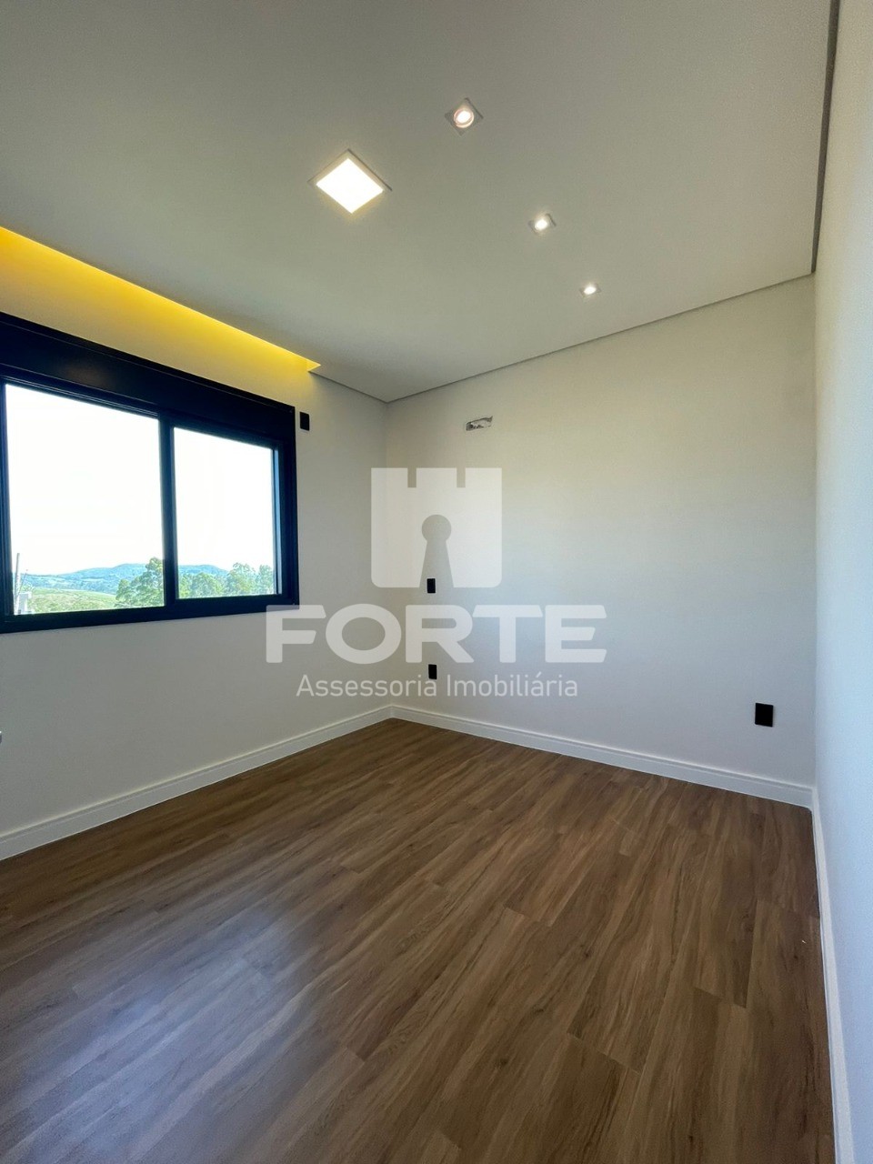 Casa à venda com 3 quartos, 250m² - Foto 27