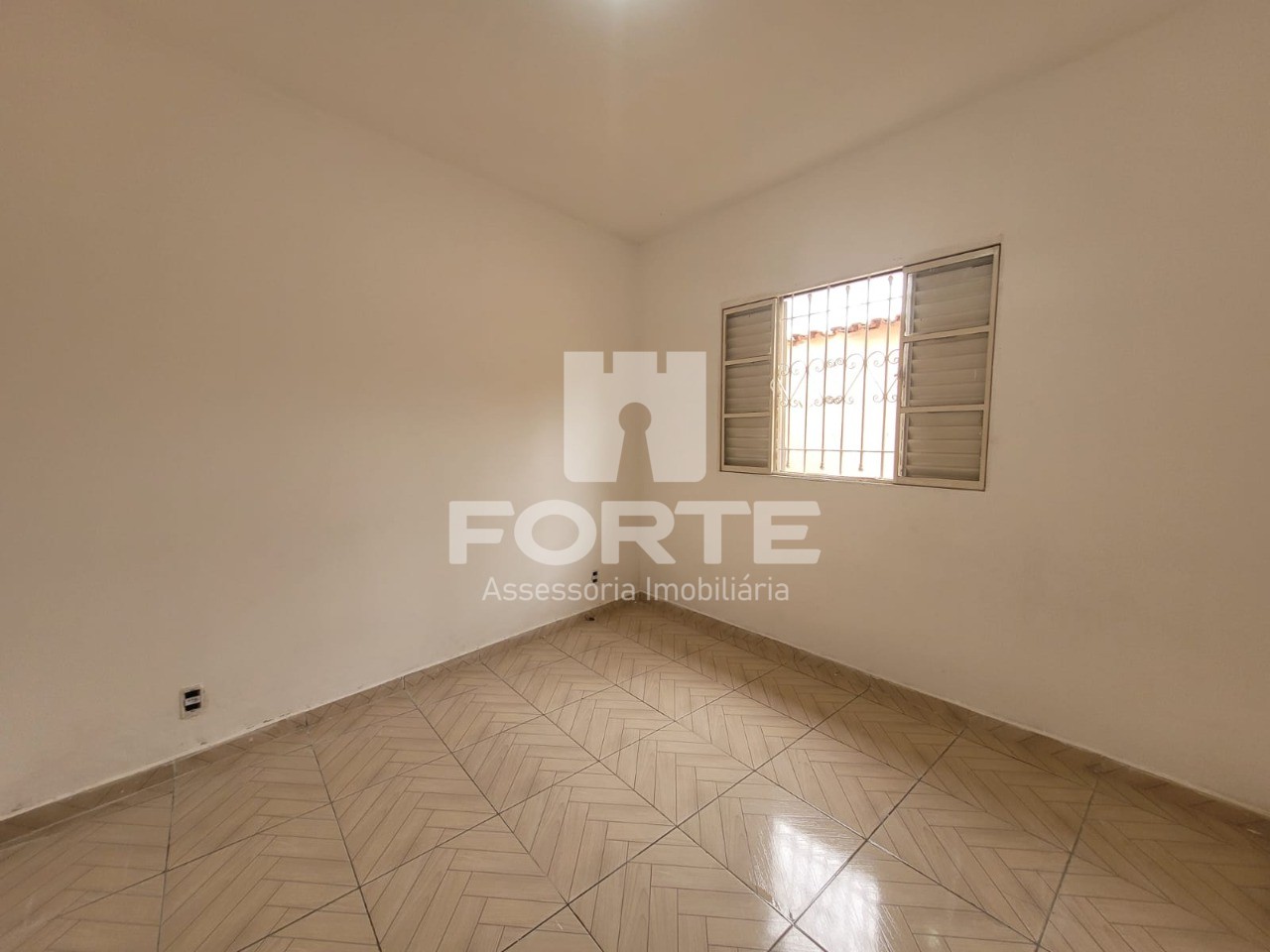 Casa à venda com 2 quartos, 125m² - Foto 11